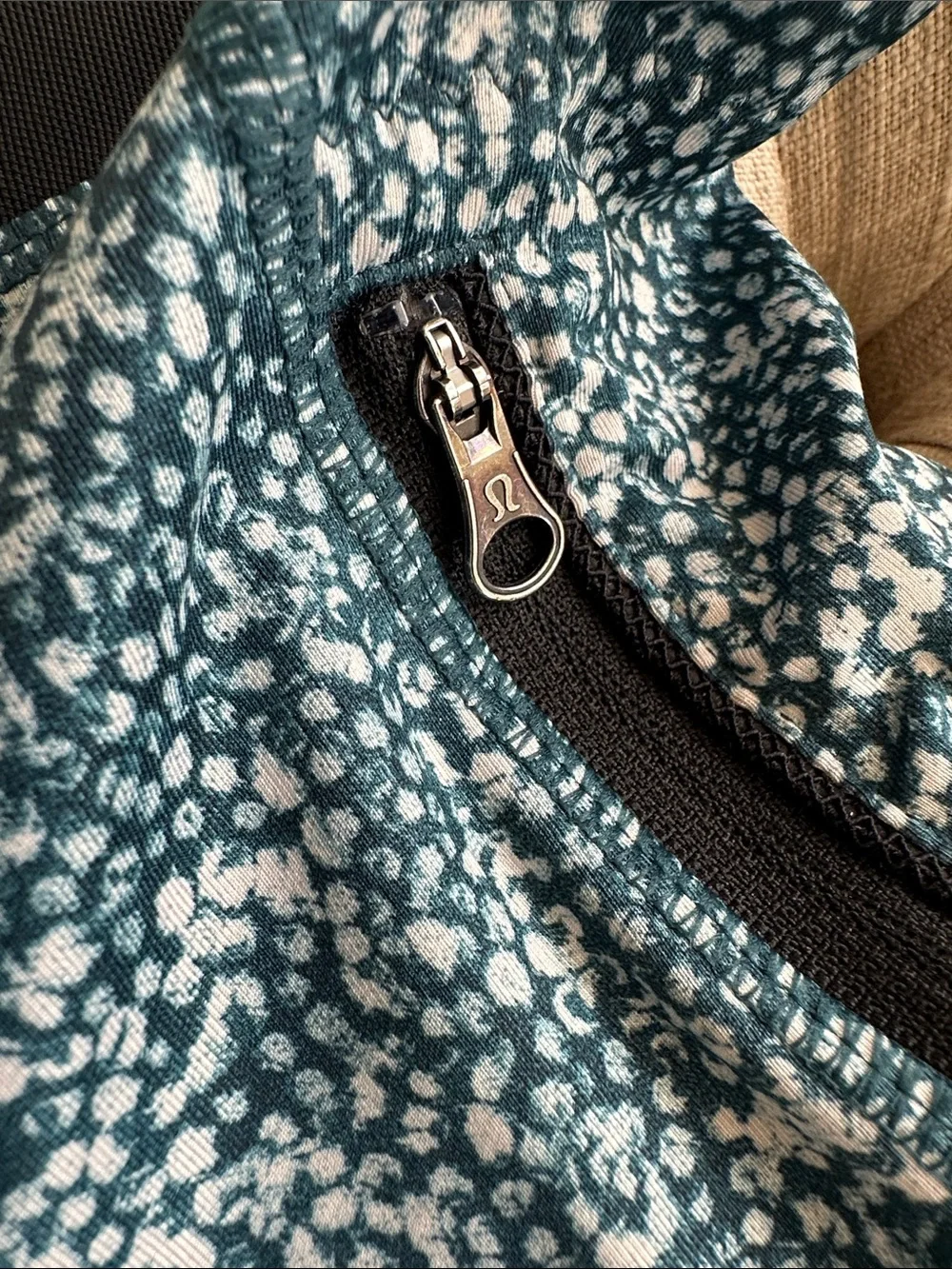 lululemon athletica Teal Speckle Leggings with Black Panels